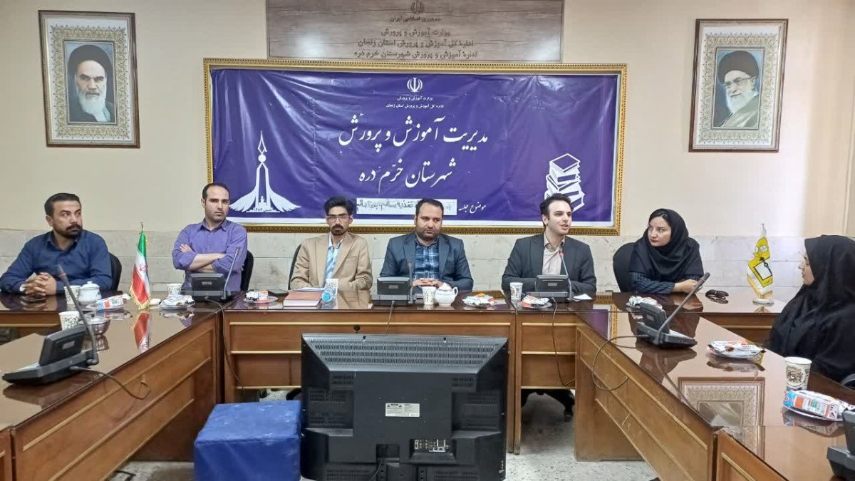 آغاز همکاری شبکه ایران یاران جوان با معلمان زنجان