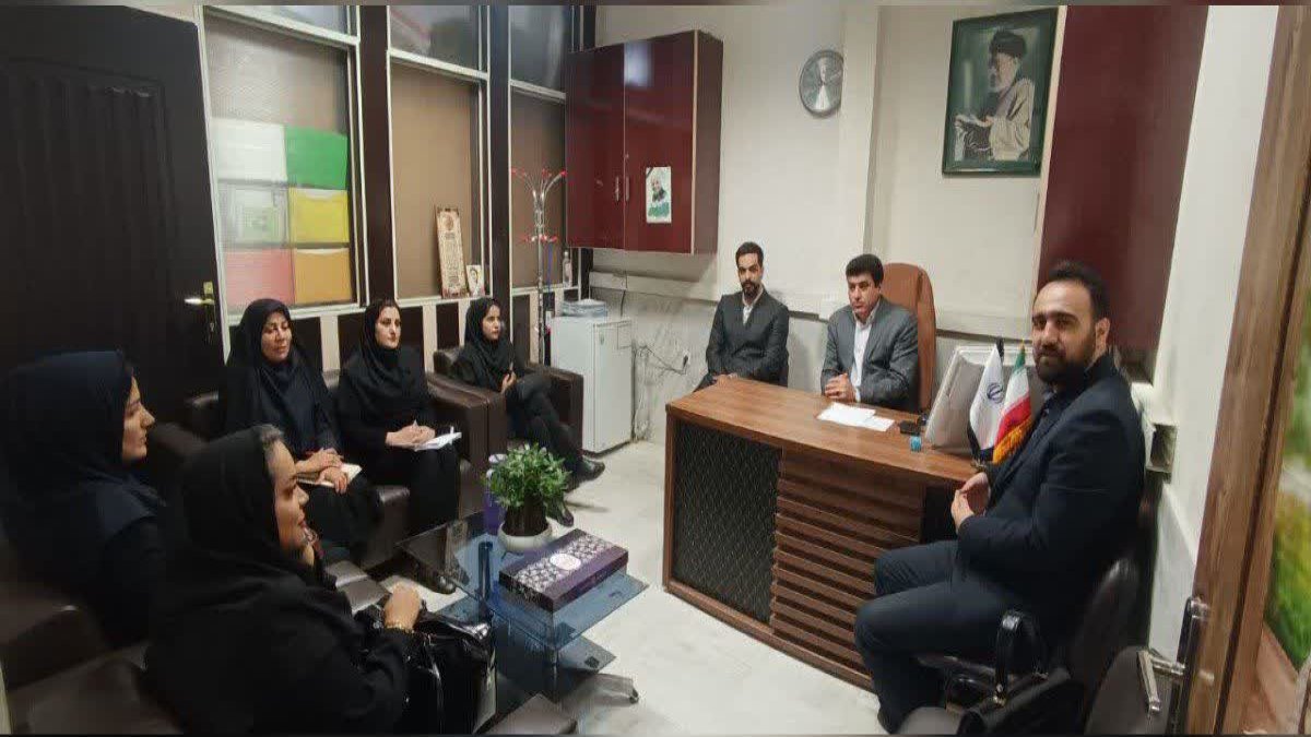 نشست تخصصی شبکه ایران یاران جوان لرستان برگزار شد