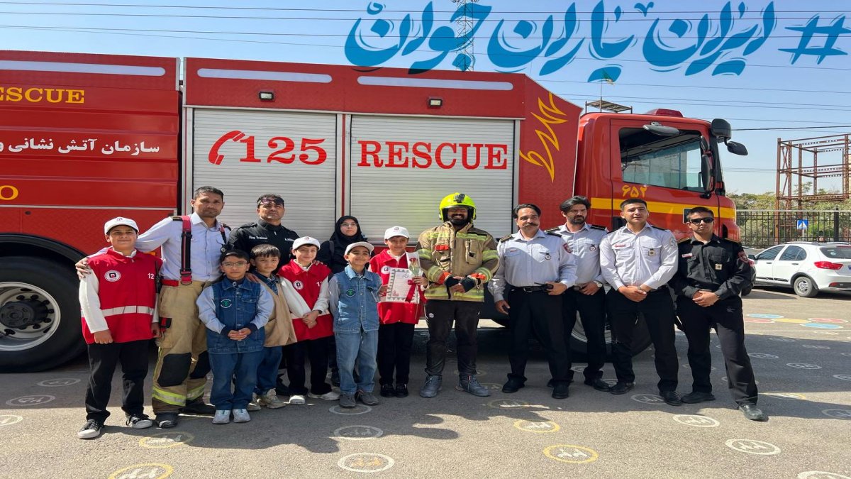 گرامیداشت روز آتش‌نشان با همکاری شبکه ایران یاران جوان خراسان رضوی