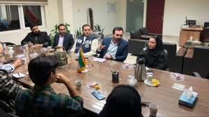 نشست هم‌افزایی ایران یاران جوان و دانشگاه امام خمینی(ره)؛ حرکت به‌سوی تعامل نسلی و فرهنگی